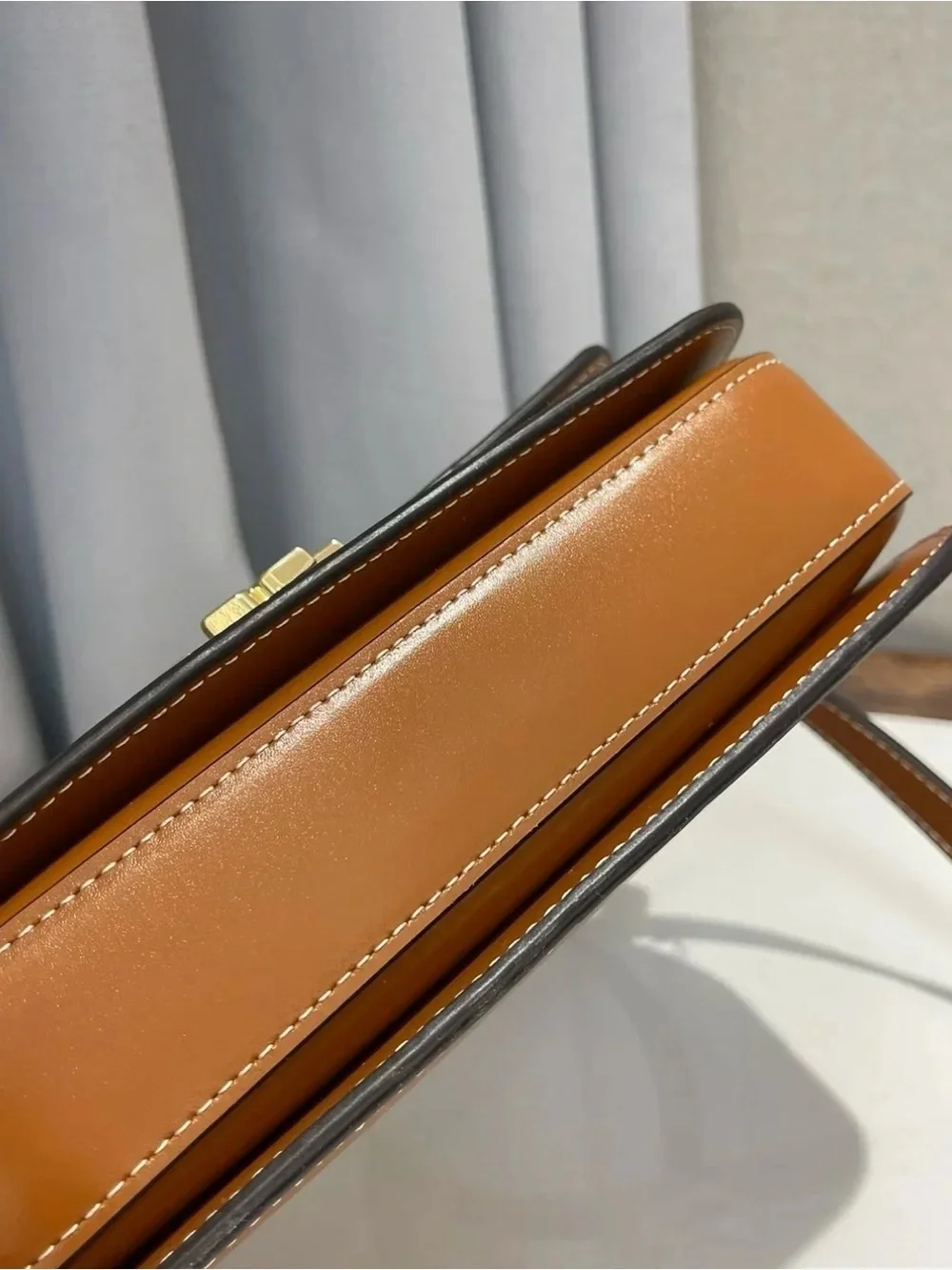 Tory Burch smooth tan